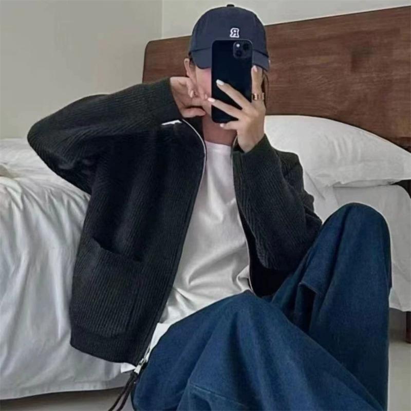 

Простой повседневный кардиган из трикотажа на двойной молнии со стойкой-воротником, женский осенне-зимний, новый, свободный, ленивый, универсальный жакет-свитер One size чёрный