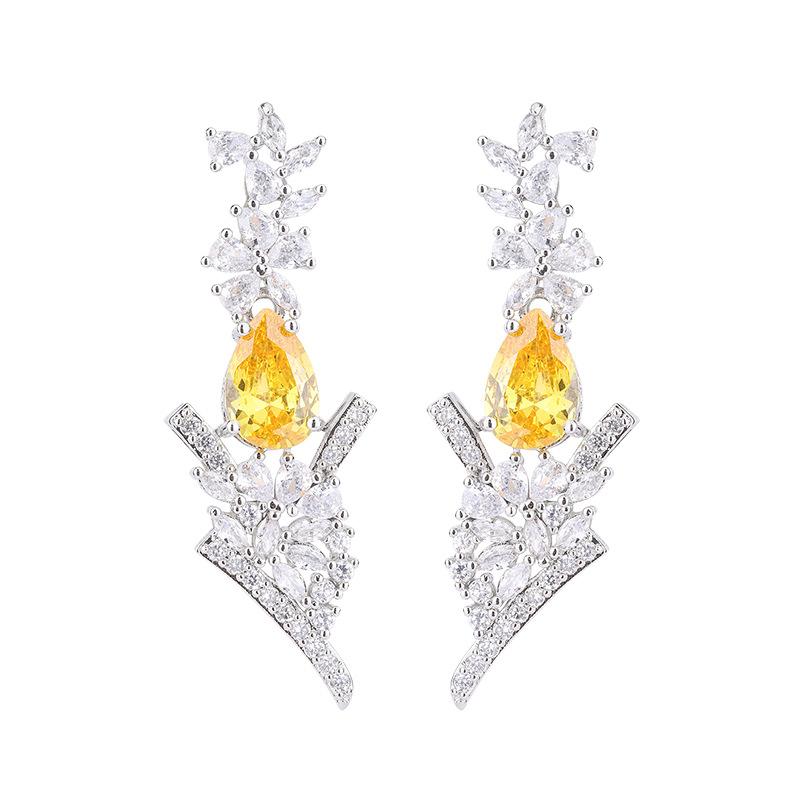 New Jewelry Earrings Earrings Emerald Flower Earrings Red Corundum Earrings