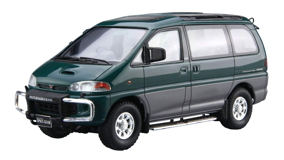 

Aoshima Bunka Kyozai Модель автомобиля серии Mitsubishi PE8W Delica Space Gear 1996 года, пластиковая модель 1/24 №96
