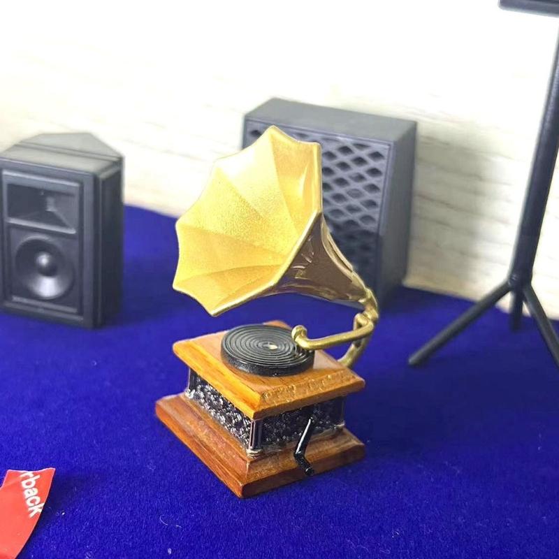 Vintage Miniature Record Player Dollhouses Model for Those Who Appreciate Retro Record Player Artistic Detail