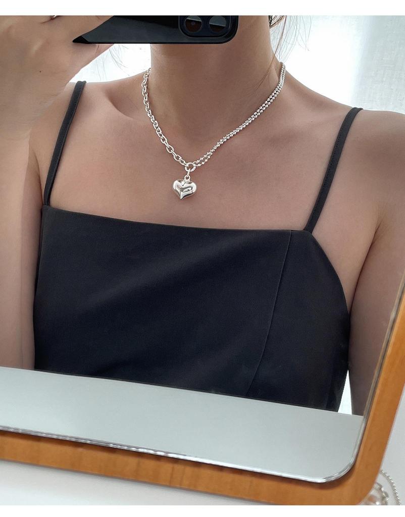 Korean Inspired Sweetheart Double Layer Necklace - Retro Peach Heart Clavicle and Creative Sweater Chain for Women
