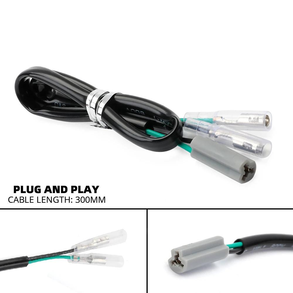 2 Pin License Plate Light Cable Plug Connector Wire Adapter For YAMAHA FJ-09 MT-09/SP Tracer MT-07