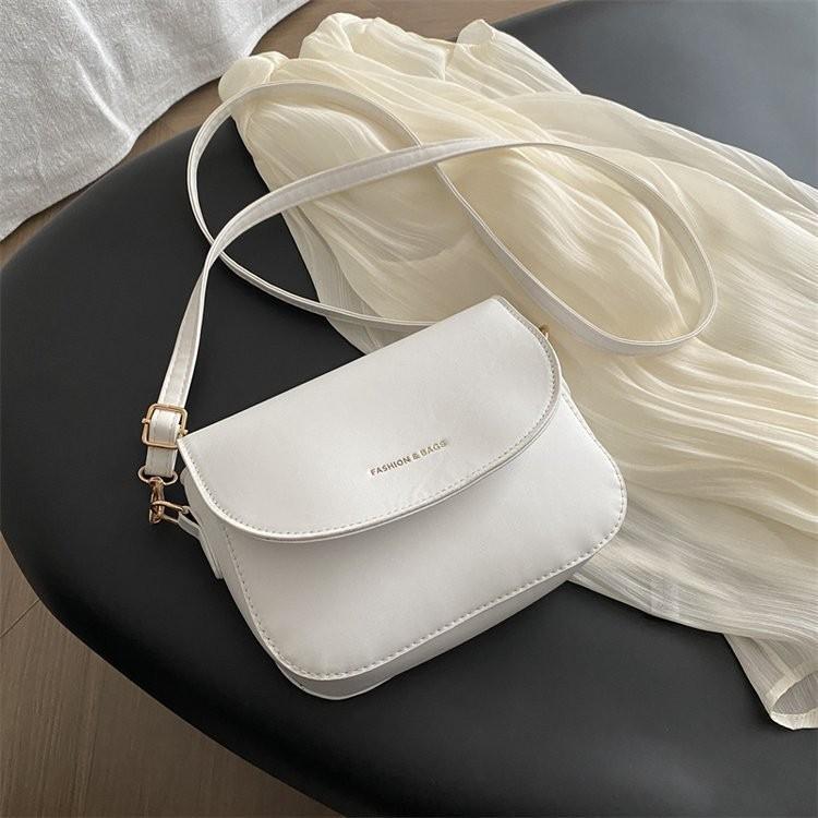 Chic Stylish Small Square Shoulder Bag For Women In Trendy Colors Perfect For Everyday Use