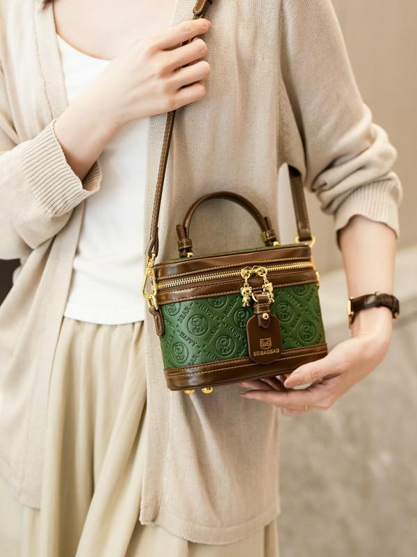 Northern Cartoon Bear Embossed Lunch & Camera Crossbody Bag - Versatile Single Shoulder Handheld Bag for Women (2026 Design)