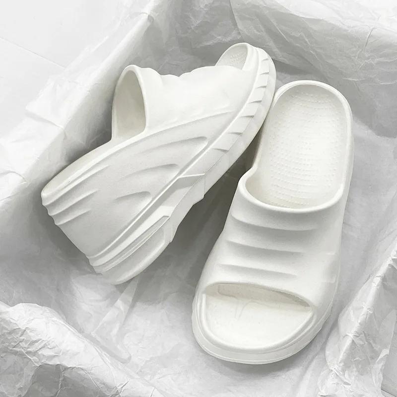 

Модные женские тапочки, абсолютно новые модные интегрированные тапочки, женские легкие летние повседневные туфли, мягкие, 8 см, заметные, увеличивающие высоту обуви 41 белый