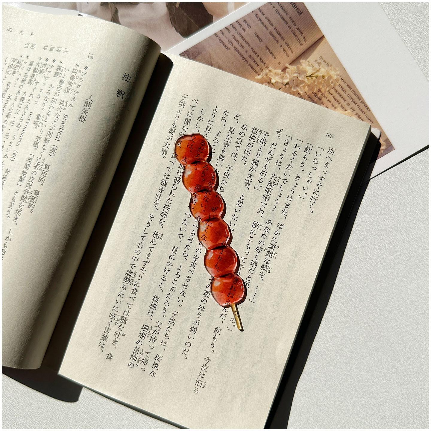 

Original Bookmark Acrylic Translucent Leaves Maple Leaf Art Bookmark High Aesthetic Student Reading Marking Book Page Holder