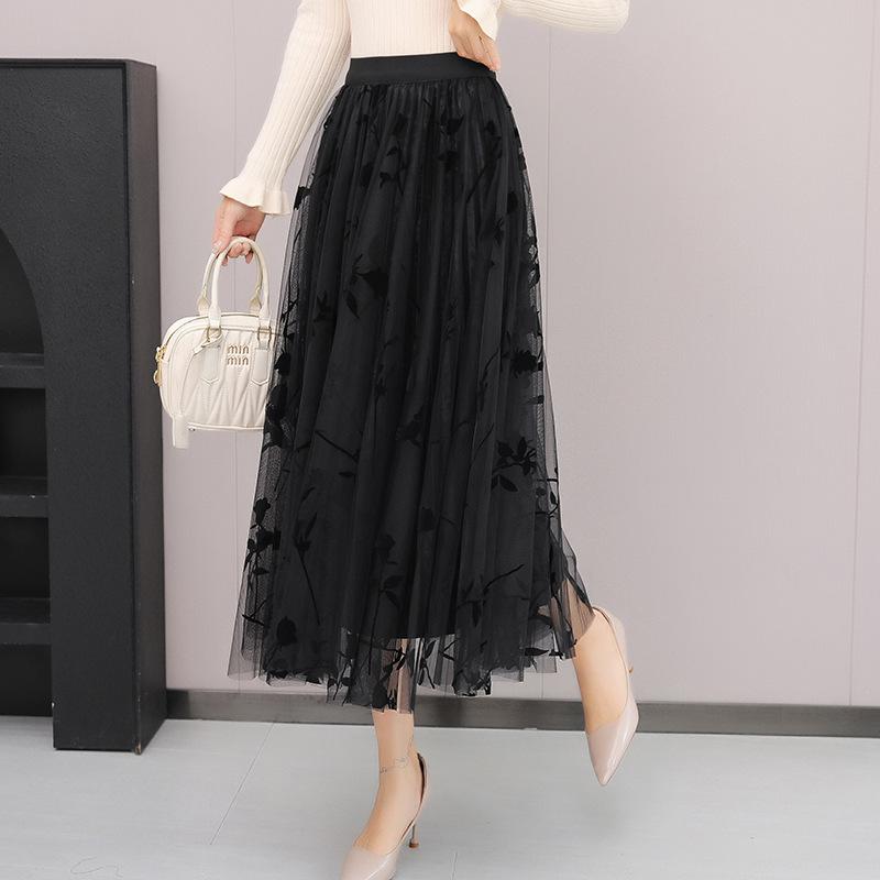 

Флокированная плотная юбка из флиса для осени и зимы 2025 года, простая и универсальная, с ромбовидным узором, утолщенная, плиссированная 9297 average size