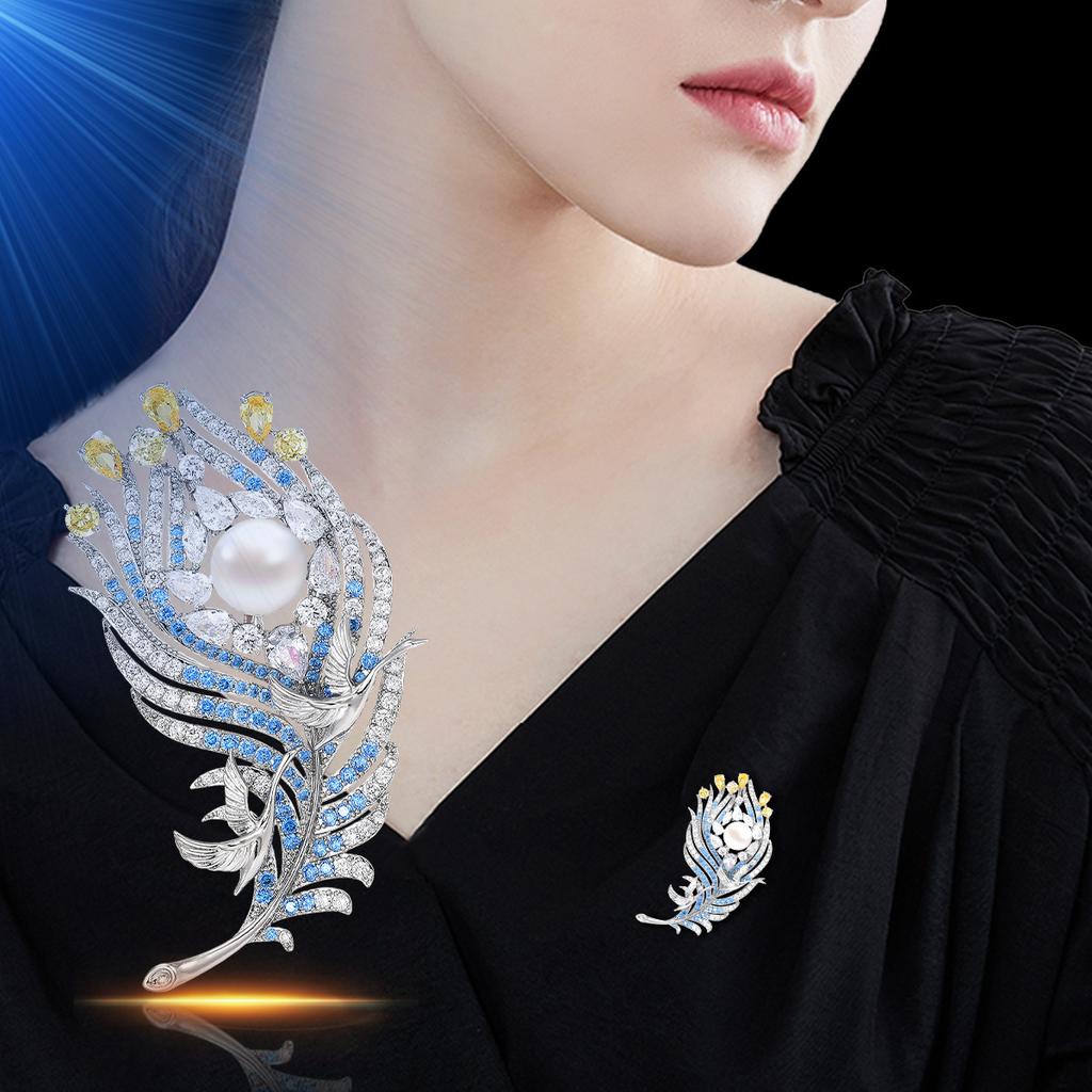 Damen Leichter Luxus Design Modische Vielseitige Imitationsperlen Feder Brosche Elegant Eingelegter Zirkon Nischendesign Brosche
