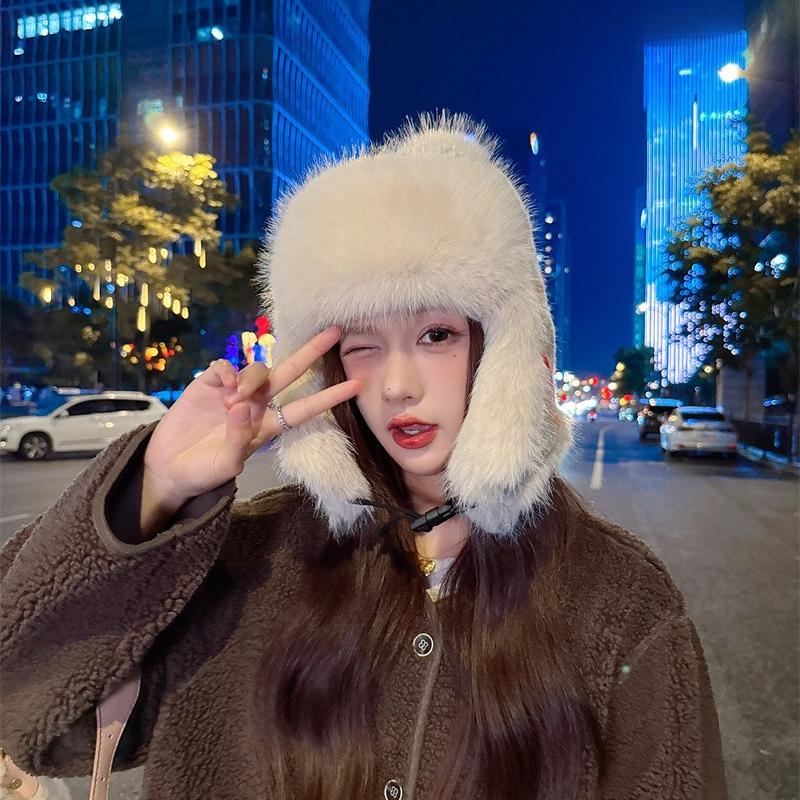 Chapeau d'hiver épais en polaire pour femmes, protection contre le froid et chaleur, protection des oreilles, chapeau en laine avec pompon, style ethnique, couleur, chapeau tricoté