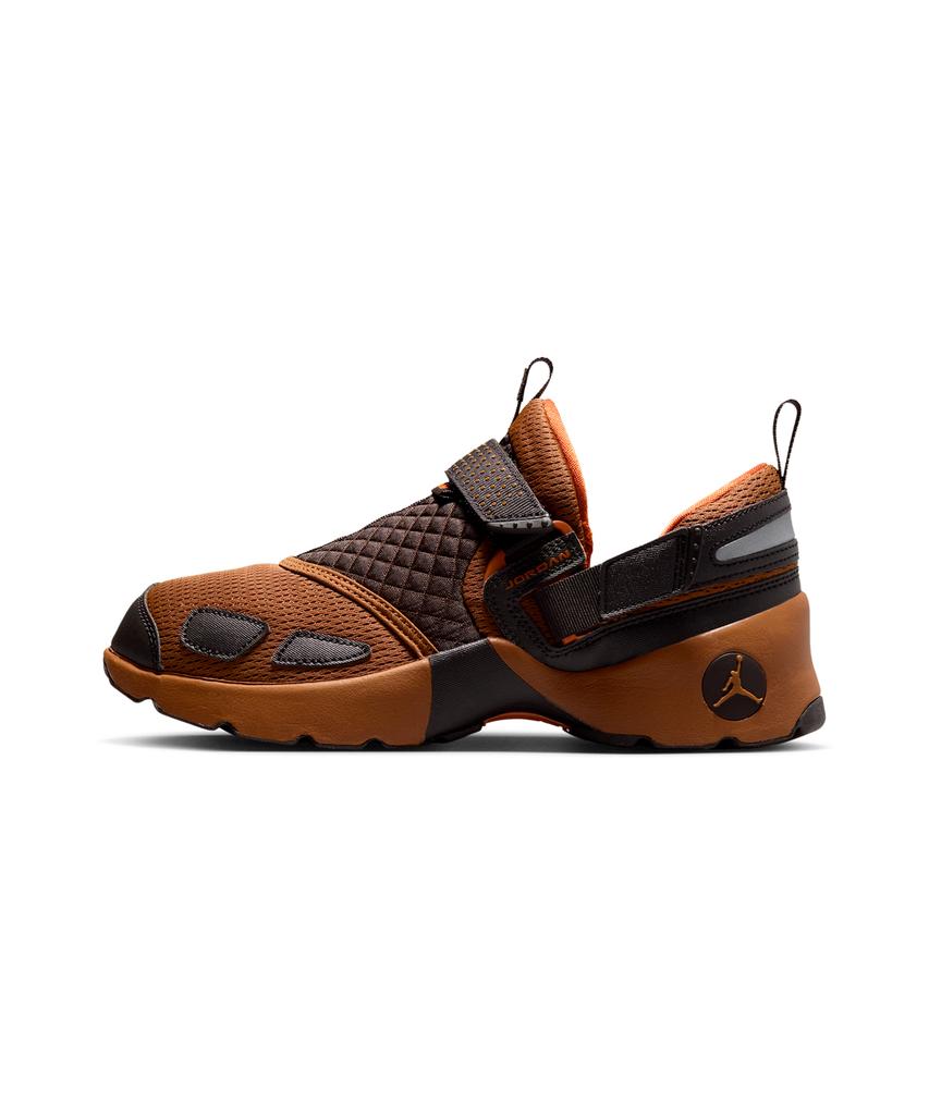 Nike Jordan Trunner Lx W - Light British Tan:Reflective Silver:White:Desert Orange / Hq2164-200