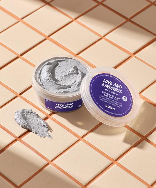 LUSH Love and Kindness 75g - Fresh Face Mask / Mask Pack NONE