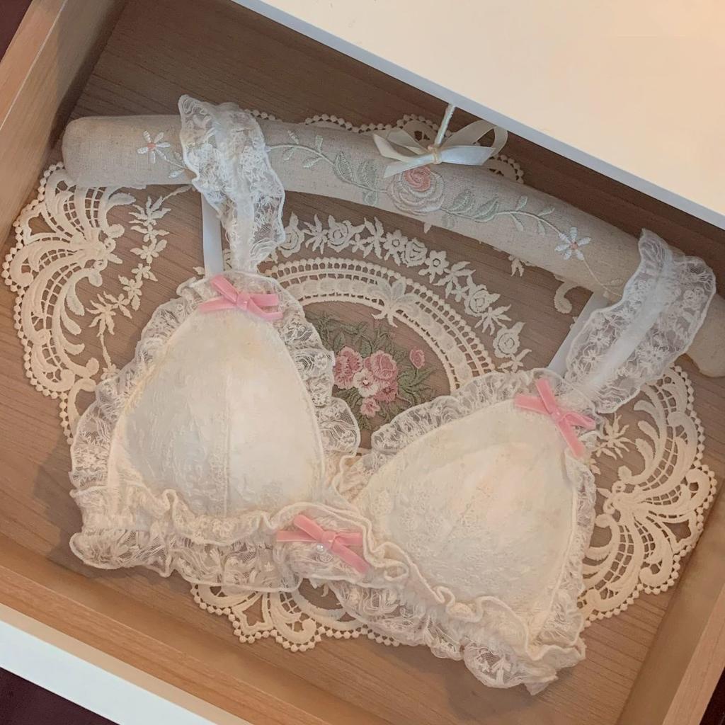 Girls Bras Cute Sweat Lace White Underwear Strap Backless Push Up Bras Inner Tops Underwear Female Lingerie With Pad