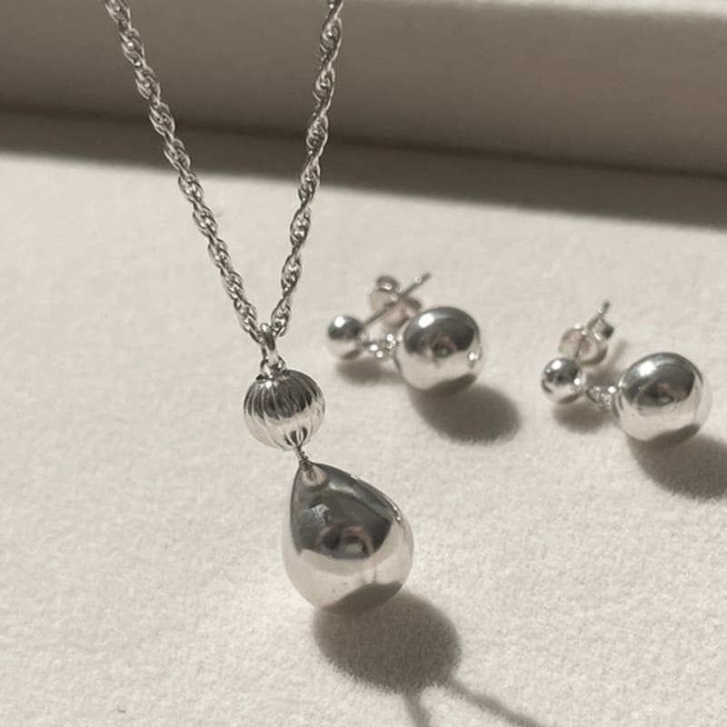 melliv shelline drop necklace_mvn70