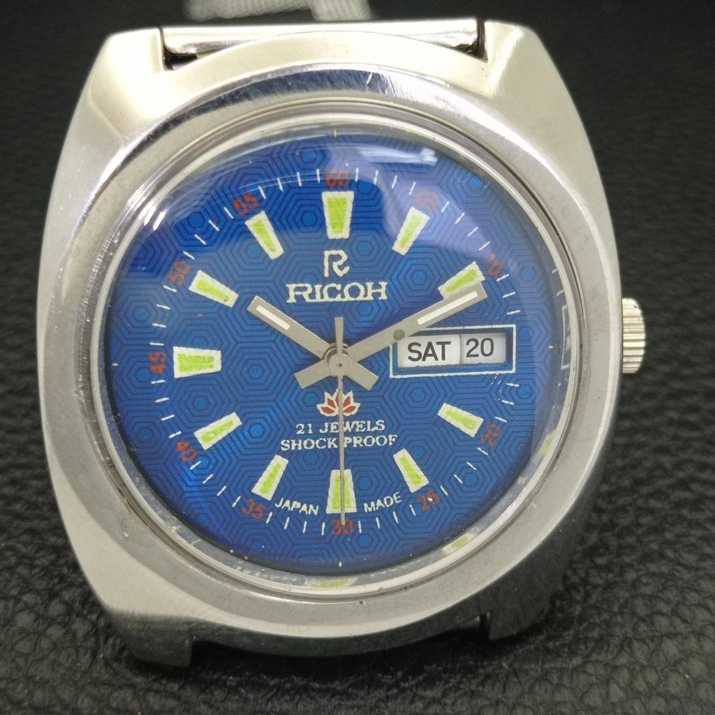 Ricoh R31 AUTOMATIC JAPAN MENS VINTAGE BLUE COLOR DIAL WATCH A701956-5 R207-a701956