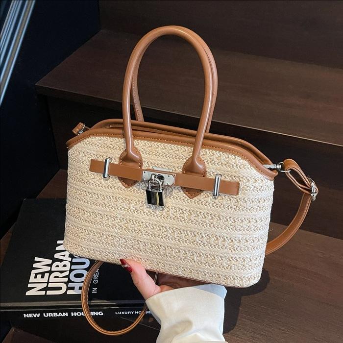 Portable Small Square Bag Women's New Fashion Commuter Shoulder Messenger Bag