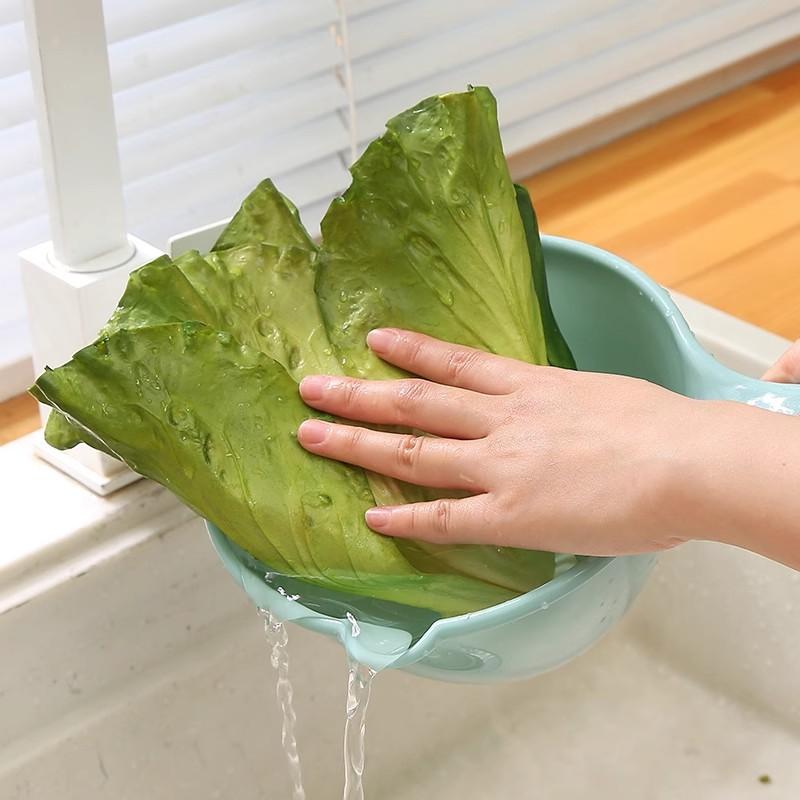 Household Kitchen Ladle Thickened Plastic Long-handled Water Spoon Bath Water Spoon Drifting  Children 's Shampoo Water  Spoon