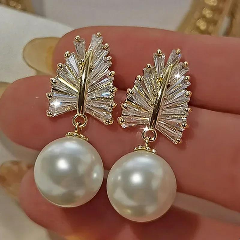 High-End And Fashionable Ocean Pearl Earrings, Set With Cubic Zirconia Women'S Luxurious Fashion Jewelry