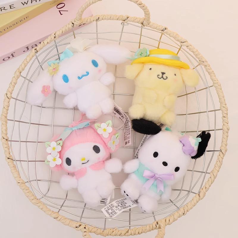 Sanrio Hello Kitty Kuromi Melody Pachacoo Cinnamoroll Stuffed Plush Toys Pendant Cute KT Keyring Anime Keychain Christmas Gift