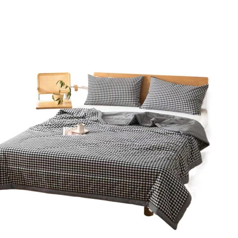 Nanjiren Simple Washed Summer Quilt