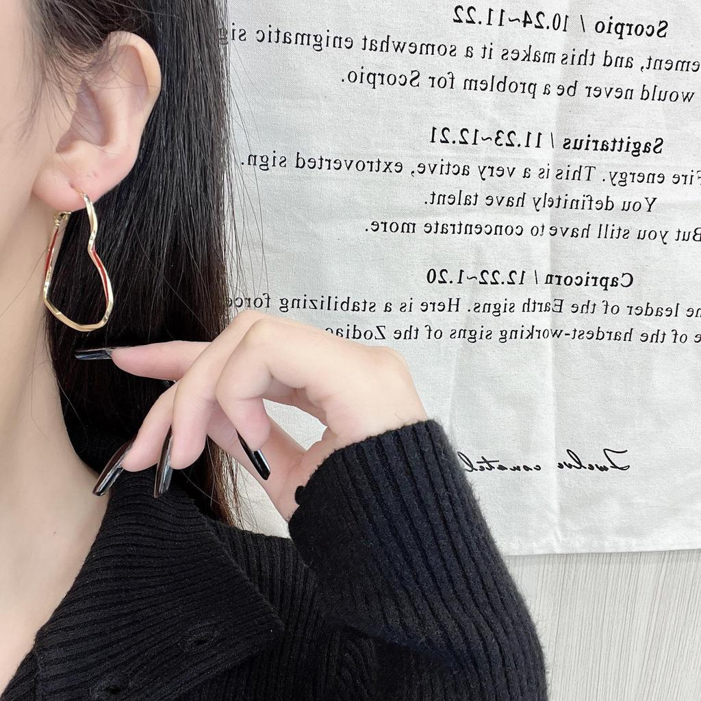 Large Geometric Heart Silver Earrings for Women - Elegant, Simple, European & American Style