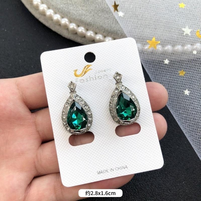 Retro temperament celebrytki kryształowe kolczyki sztyfty z diamentami, damskie luksusowe super błyszczące kolczyki z frędzlami na przyjęcie, proste kolczyki z kamieniami szlachetnymi