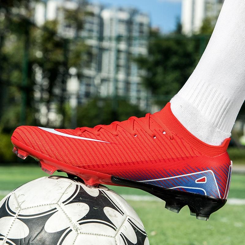 Botas de Fútbol Nuevas para Hombre Tacos Puntas Largas Deporte al Aire Libre Zapatos de Fútbol Entrenamiento para Adultos Niños Antideslizantes Transpirables Partido Cómodas