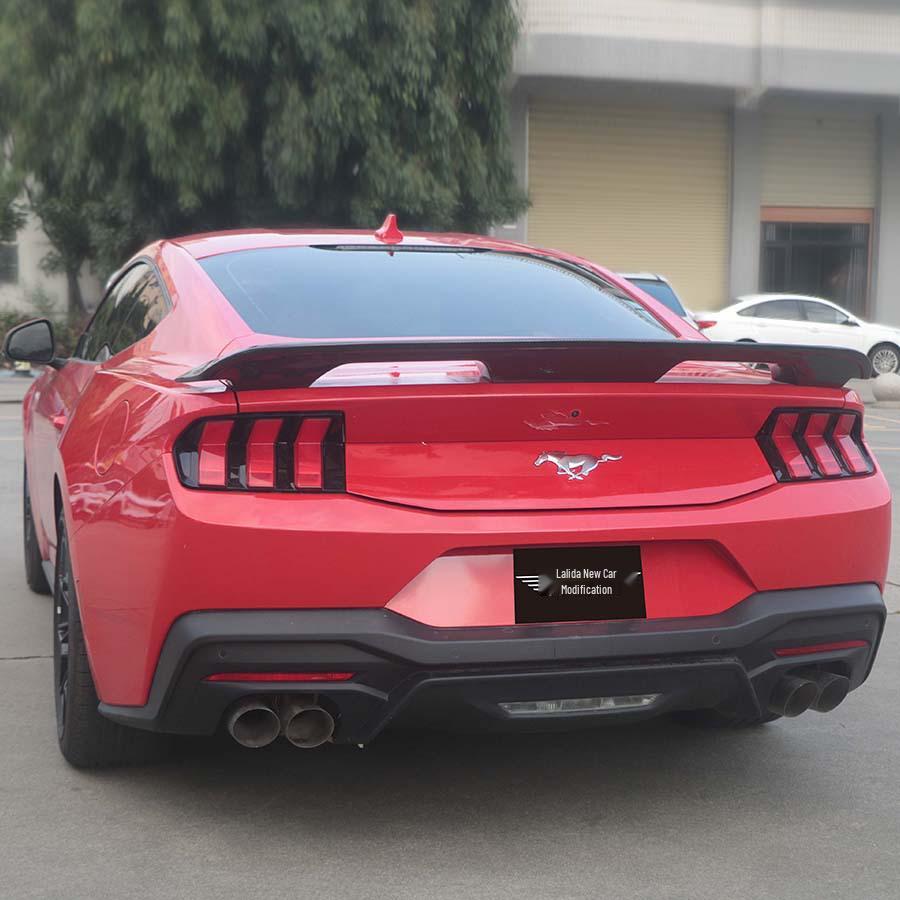 Carbon Fiber Rear Spoiler for 2024+ Ford Mustang Dark Horse S650
