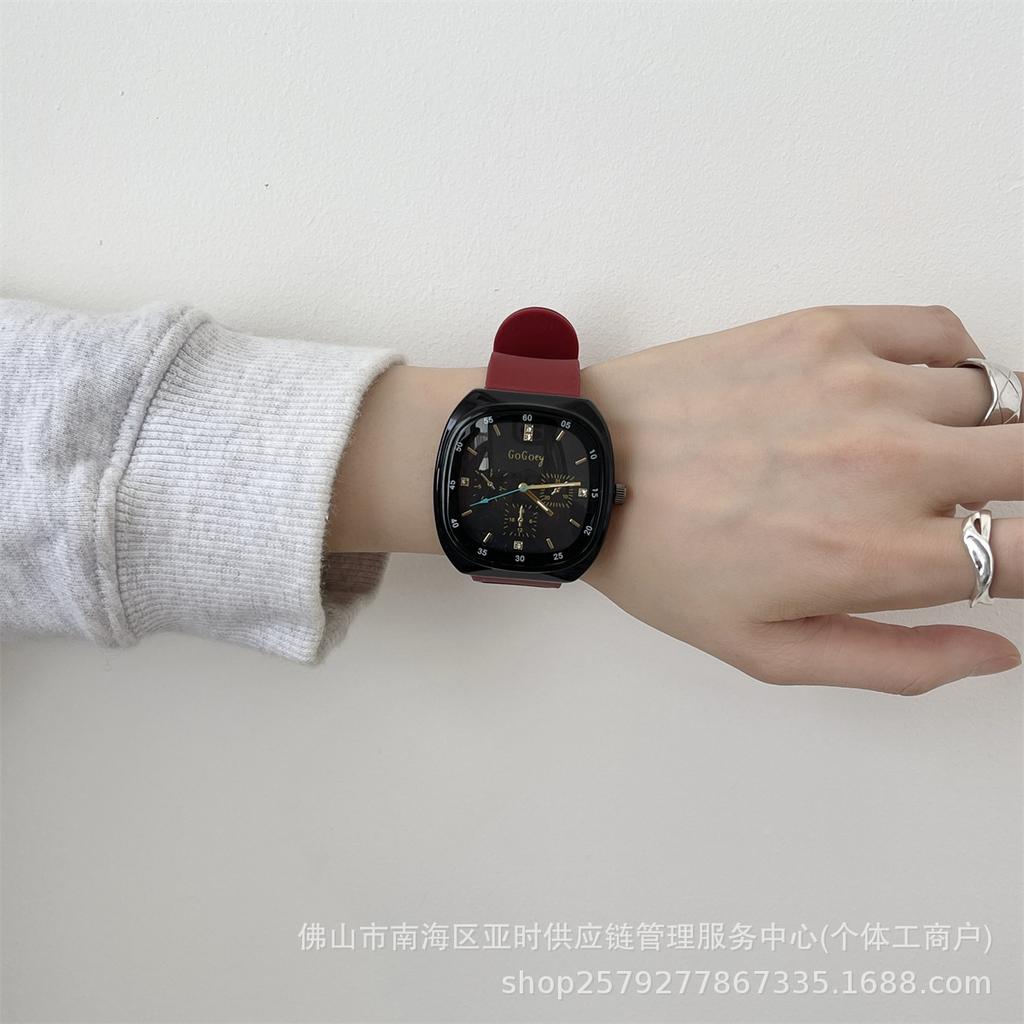 Watches For Men And Women, High Value Hong Kong Style Student Watches, Light Luxury Couples Quartz Watches For Junior High School Students