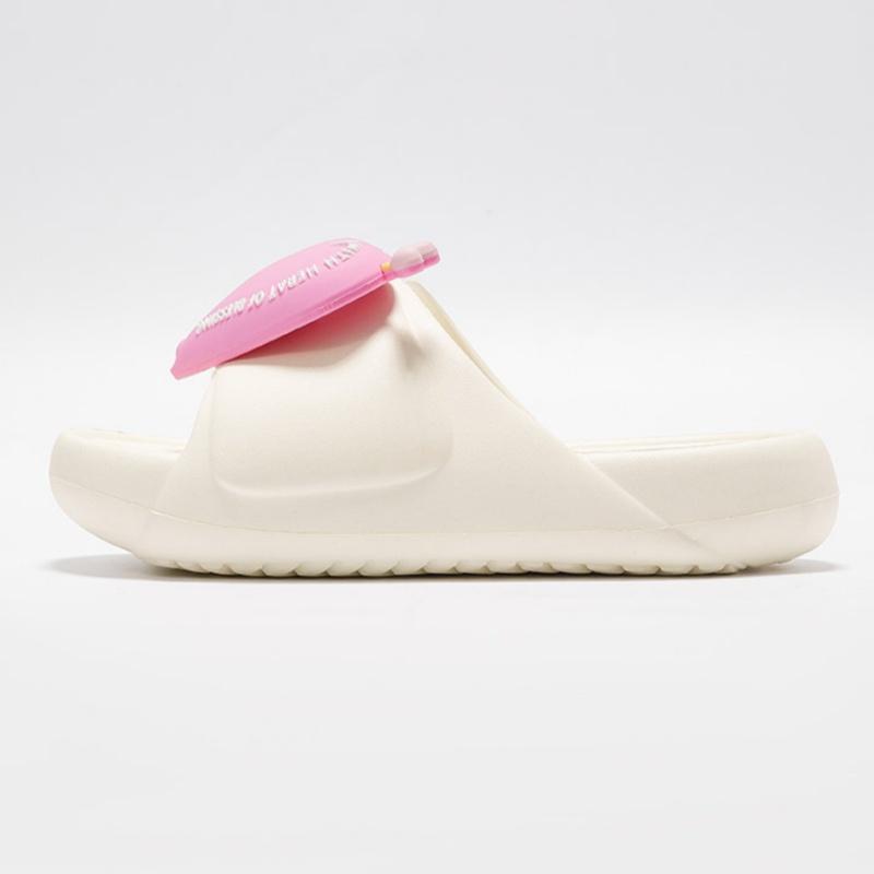 Fashion 2025 New Summer Platform Heart Love Beach Women Sandals Fashion Non-slip Soft Flats Women Shoes Sweety Slip In Women Slippers