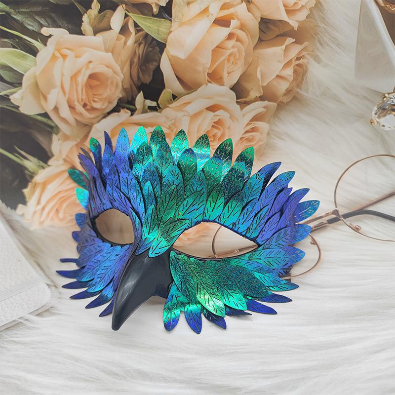 Grenzüberschreitende Halloween exquisite Vogelmaske Maskenball Karneval Schwarze Halbgesichts-Eulenfeder-Maske