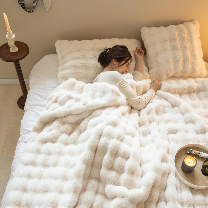 Double-Sided Thickened Faux Rex Rabbit Fur Blanket - Warm Bubble Fleece Throw for Office or Sofa
