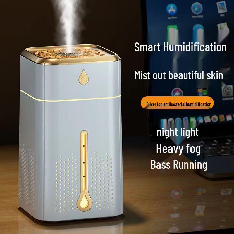 Small Desktop Night Light Humidifier for Bedroom, Dorm, Office - Ideal Gift for Students, Pregnant Women, and Girls
