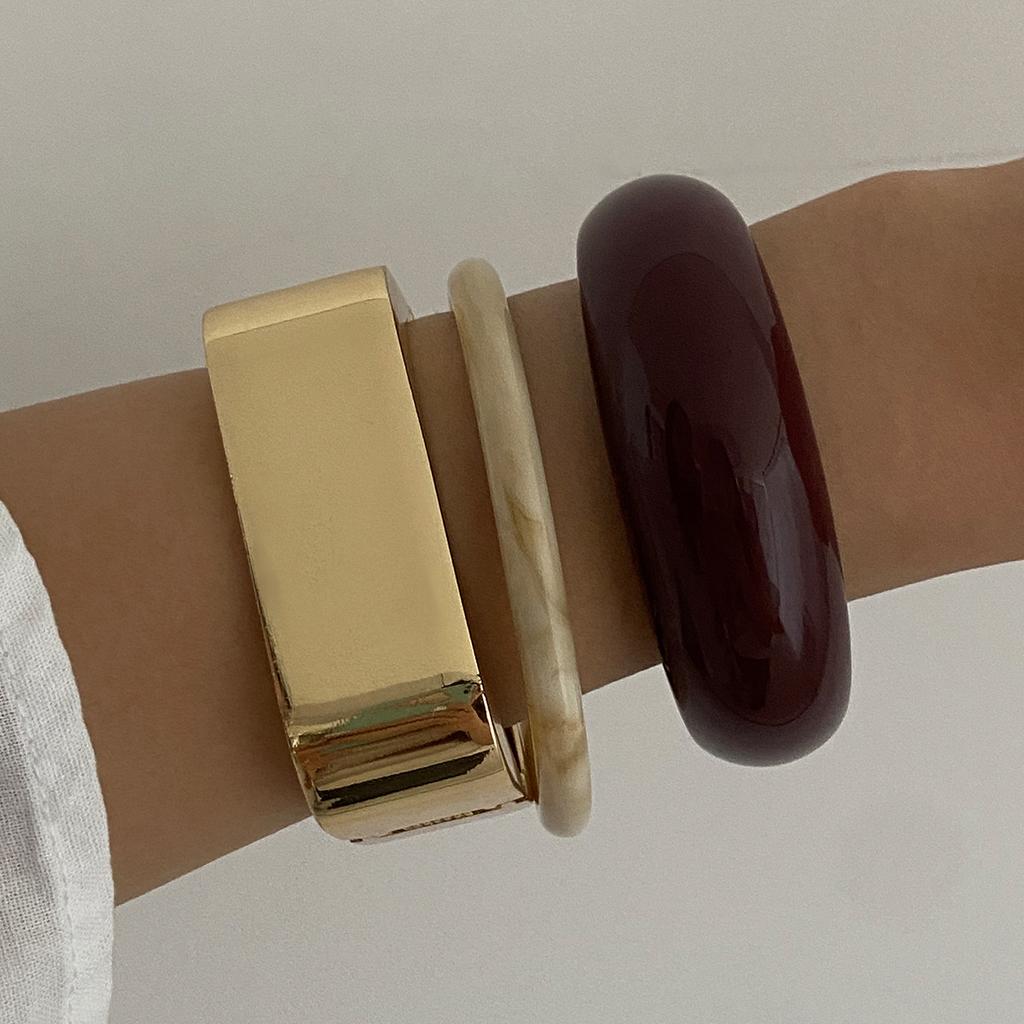 Vintage Irregular Resin Square Bangle Bracelets Punk Geometric Retro Glossy Open Metal Bracelet for Women Chunky Party Aesthetic Jewelry