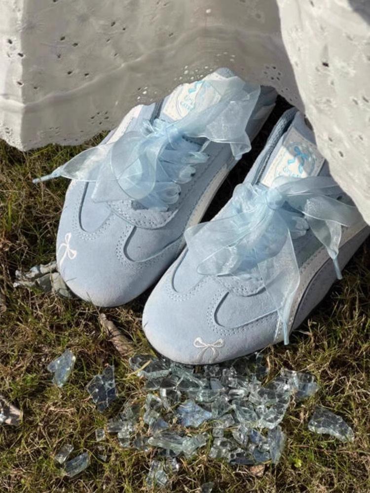 

Versatile Korean German training shoes summer women s 2025 new popular lightweight niche board shoes student platform white shoes 40