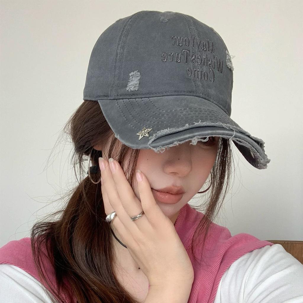 Spring And Autumn Cave Wind Star Rivet Embroidery Letter Baseball Cap Men'S And Women'S Shade Personality Street Cap