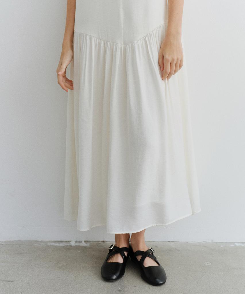 Yulago Layer Sleeveless Shirring Dress