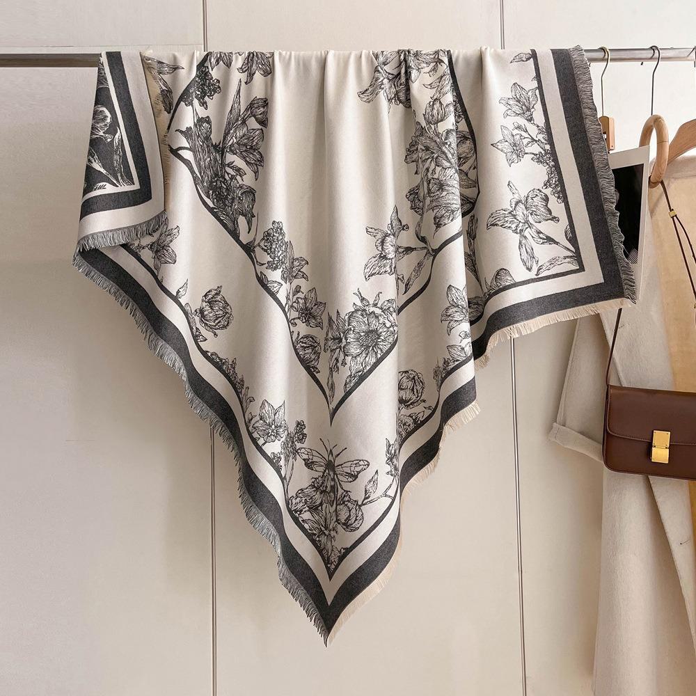 Luxury Imitation Cashmere Shawl: 140cm Square, Warm & Thick with Short Tassels