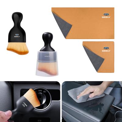 Îngrijire auto – Bureți, cârpe şi perii