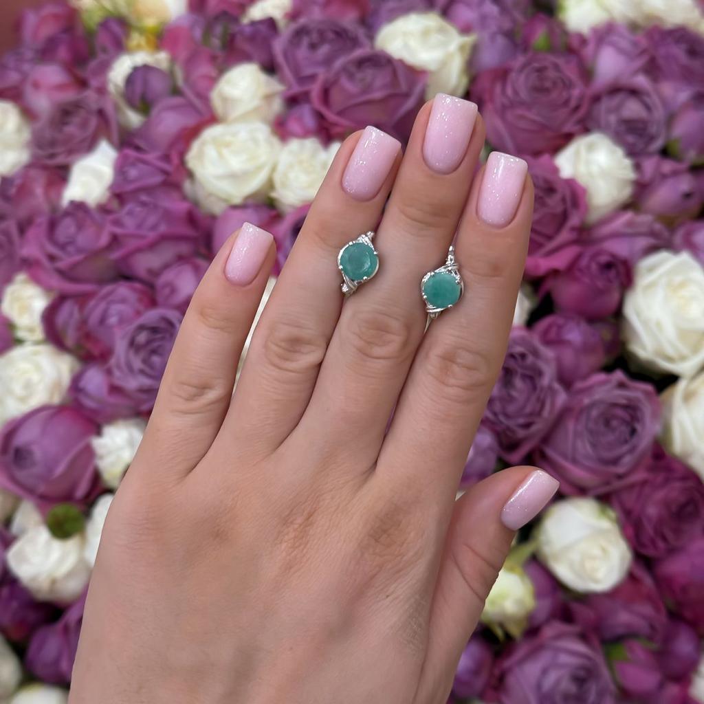 Silver Earrings with Natural Emerald (2172499)