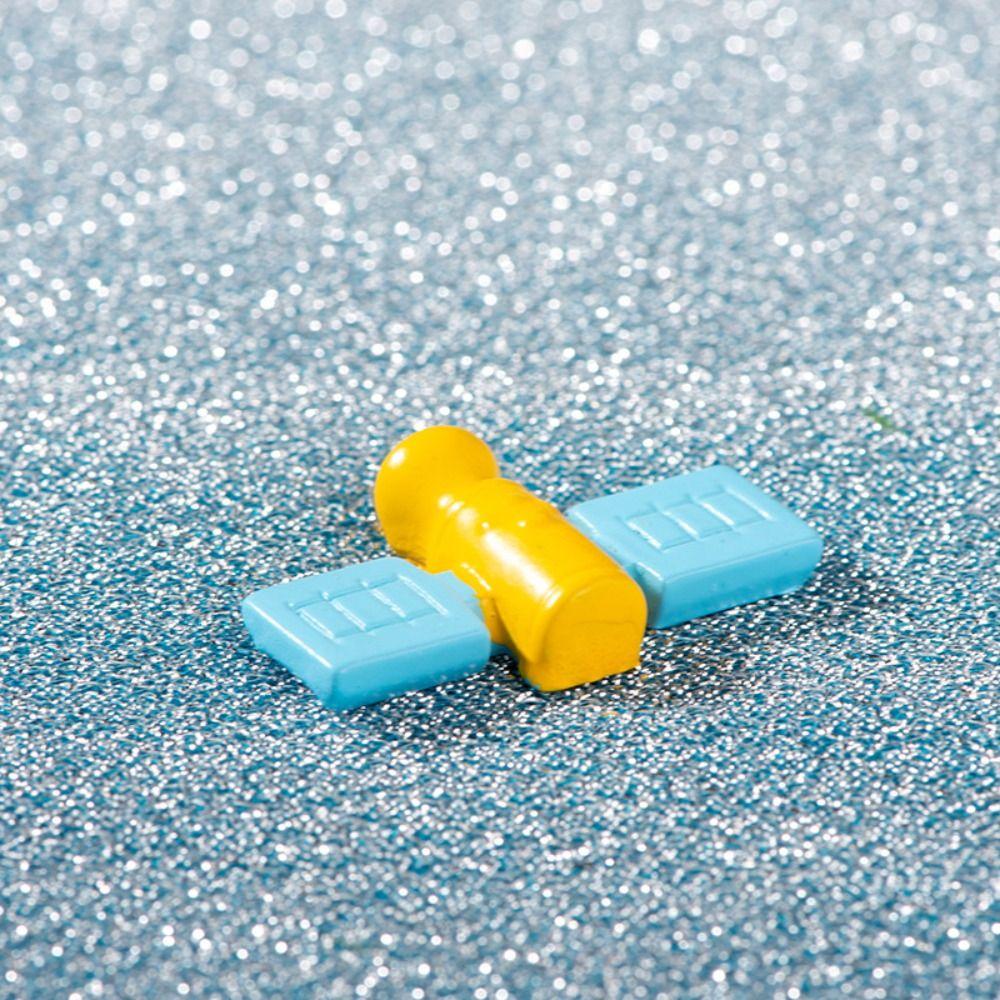 

Творческий мультфильм Космический медведь Миниатюрная фигурка Милый астронавт Кукла из смолы ручной работы Маленькие украшения Украшения для дома Подарки