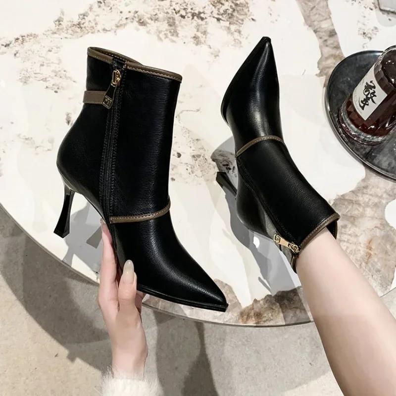 Autumn and Winter Vintage Fabric Splicing Pointed Side Zipper with Fine Heel Belt Buckle Fashion Short Boots for Women  34-40