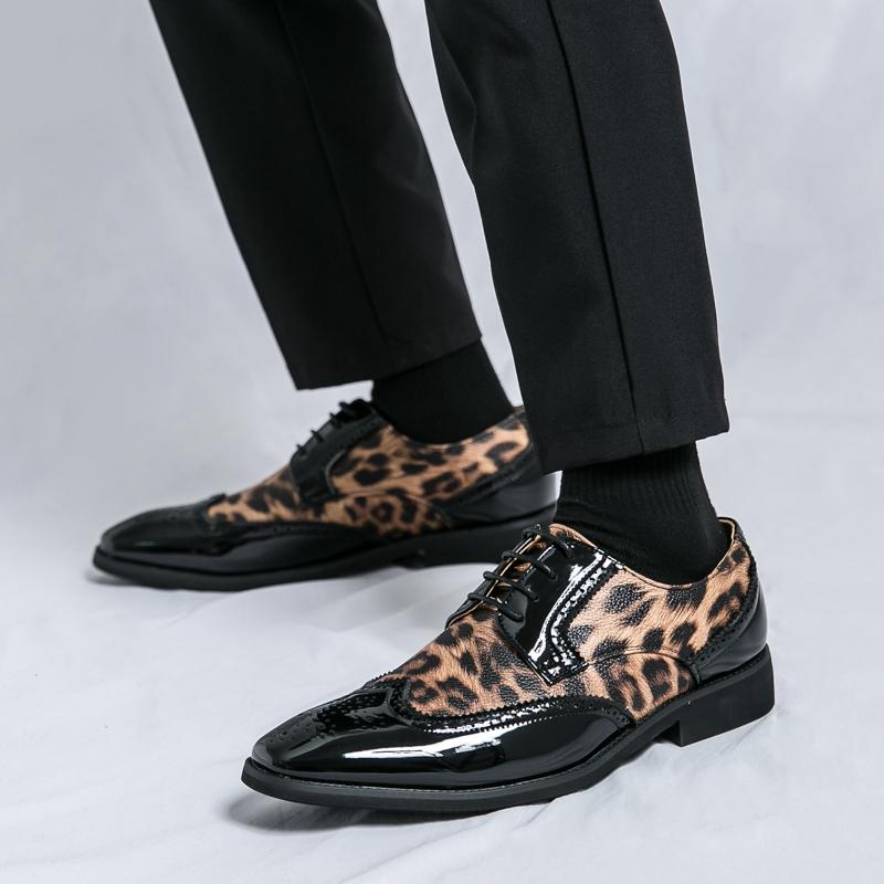 Herren Übergröße Leopardenmuster Formelle Schnür-Brogues Hochzeit Bräutigam Business Anzugschuhe Bequeme Leder Hochzeitsparty Schuh