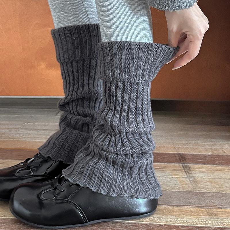 The Mid-calf Socks for Autumn and Winter Look Slimmer. Pair The Leg Socks with Snow Boots. Add Thick and Warm Leg Covers In Winter