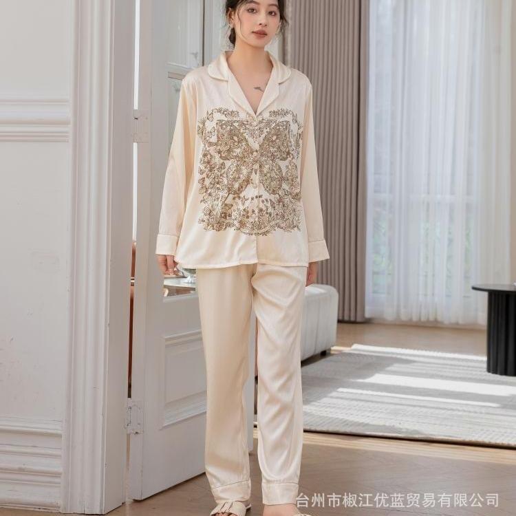 Internet-famous hot light luxury high-end ice and snow silk sweet temperament spring and autumn long-sleeve gold butterfly set loungewear pajamas
