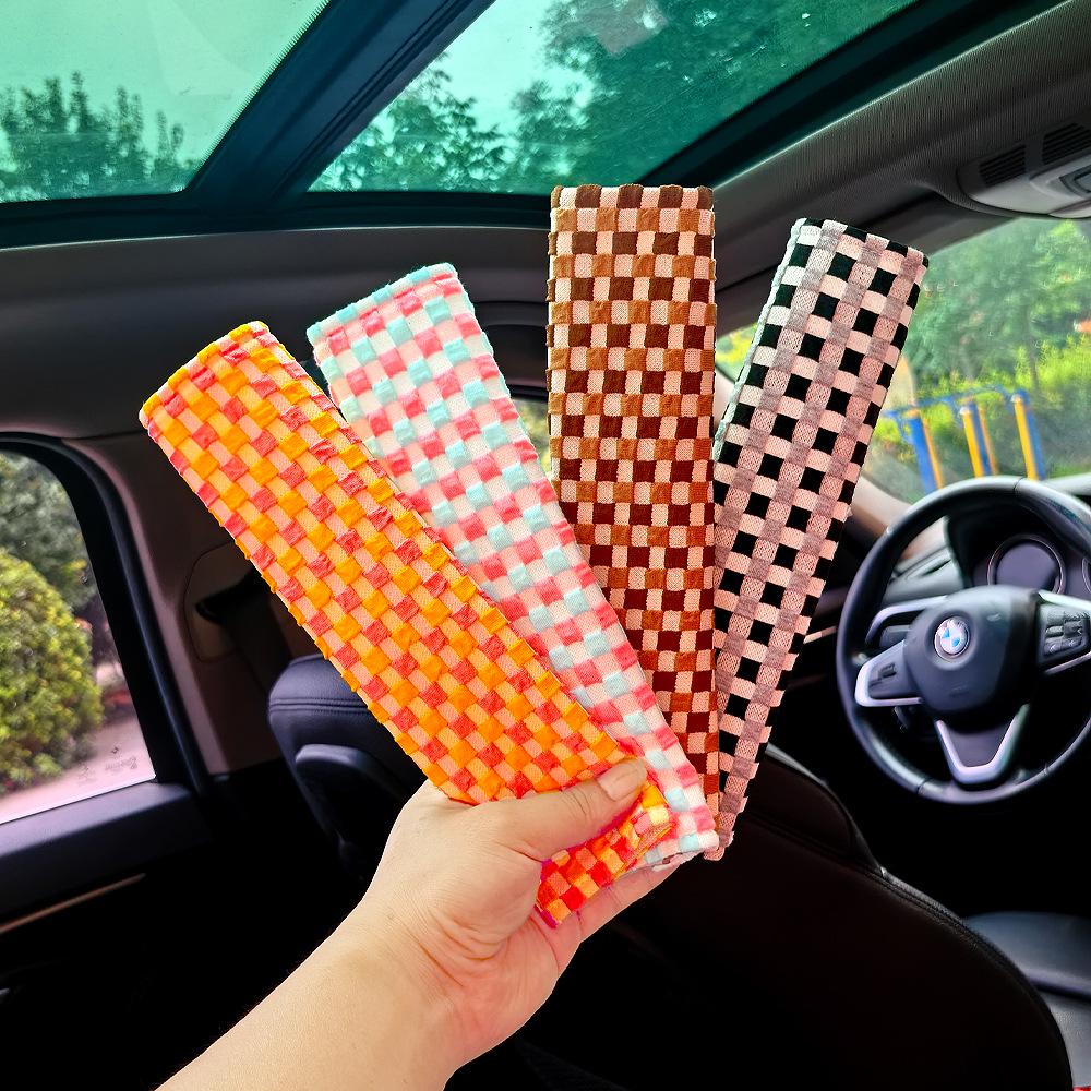 Plaid Car Seatbelt Shoulder Pad: High-Grade, Anti-Wear Fabric Protector for Vehicle Interior
