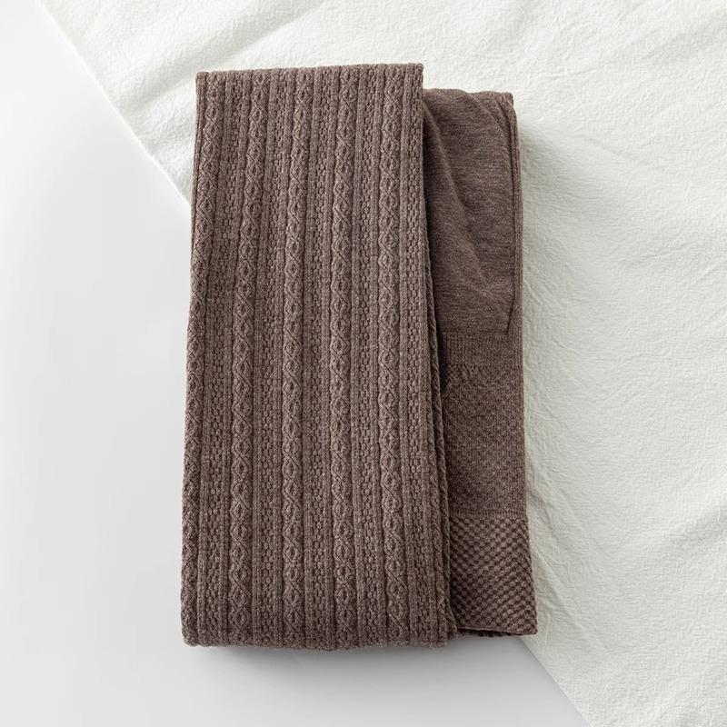 Women's Japanese Retro Cable Knit Fleece-Lined Stirrup Leggings - Autumn/Winter Style White Pantyhose