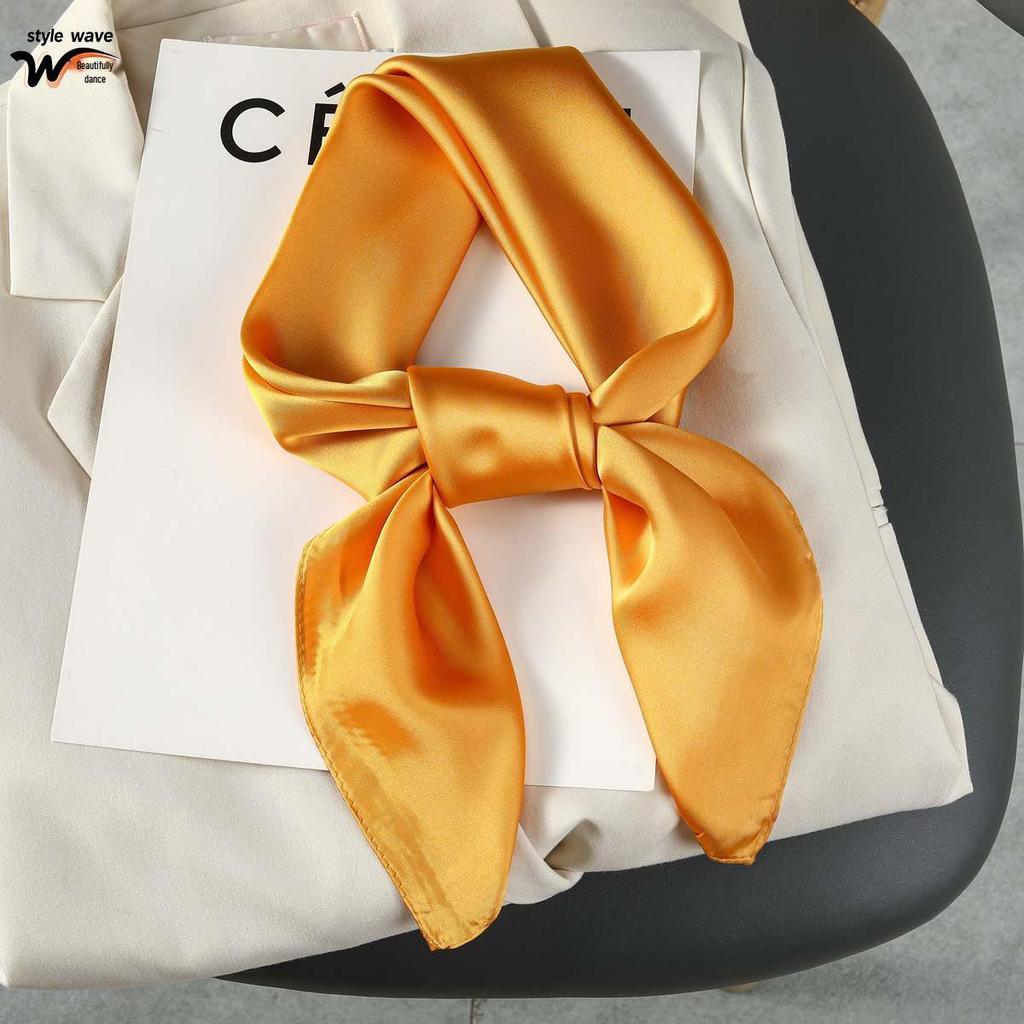 Monochromatic 70s-Style Faux Silk Scarf: Solid Color, Versatile, Sun Protection Headscarf for Women