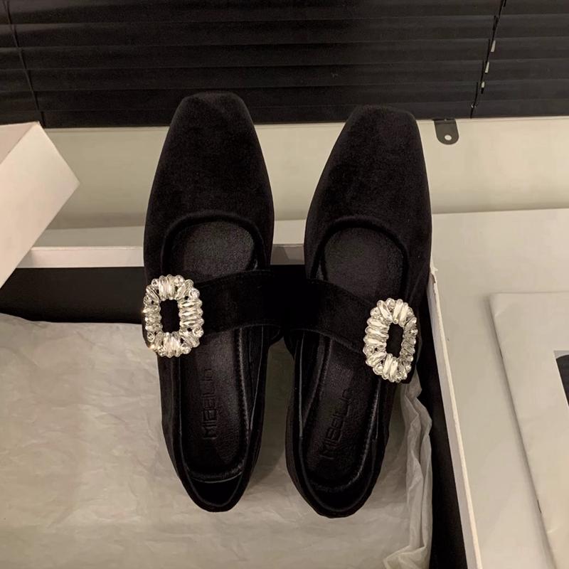 

Fashion SUOJIALUN 2024 Autumn New Brand Women Flat Shoes Fashion Big Crystal Buckle Ladies Elegant Mary Jane Shoes Outdoor Single Shoes 35 чёрный