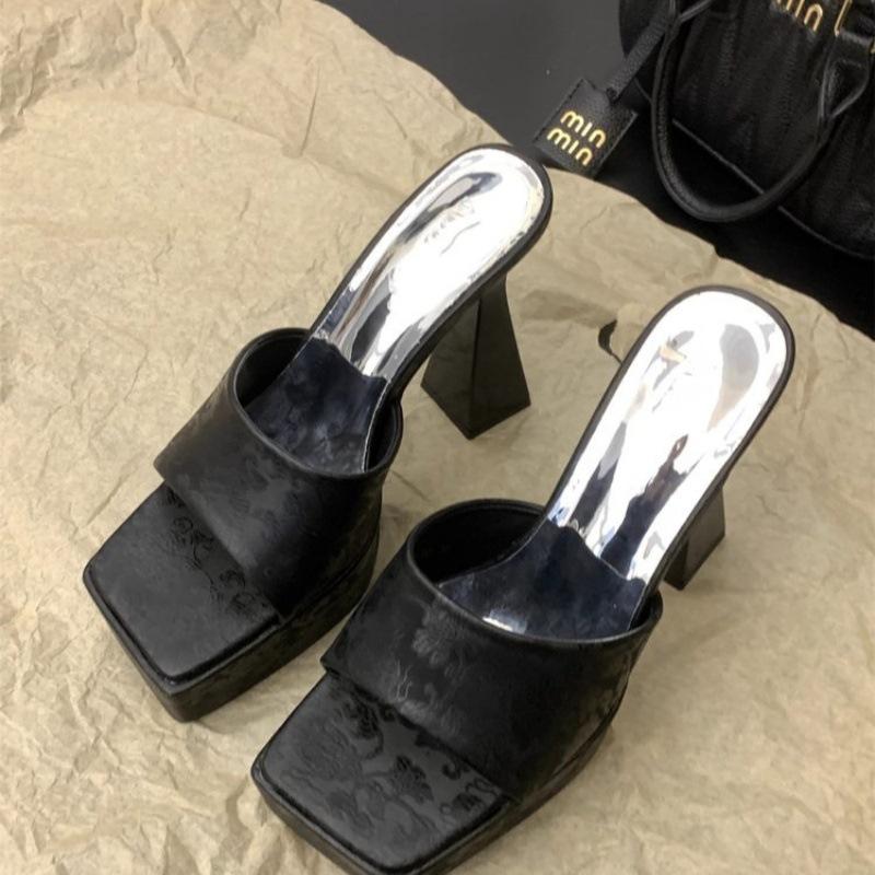 Beauty Is Crying~! Waterproof Table Super High-heeled Roman Shoes for Women's New Sexy Heightened Thick-soled Thick-heeled Open-toed Cool Slippers