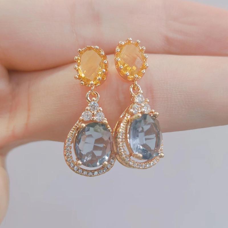 Orecchini con zirconi a goccia d'acqua viola per donna 2023 Accessori di gioielli per feste di fidanzamento di nozze di nuova moda